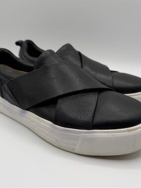 Earth Rosewood Clary Black Leather Slip On Sneakers Comfort 6M